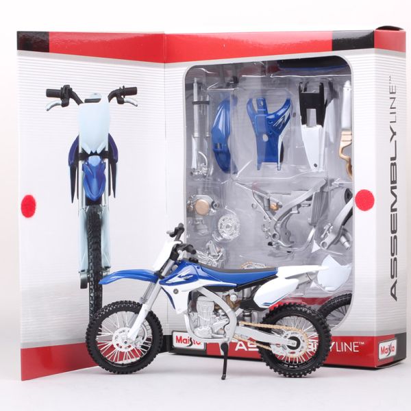 Machete Off Road Maisto Macheta Moto Yamaha YZF 450 Kit Asamblare 39195 1:12